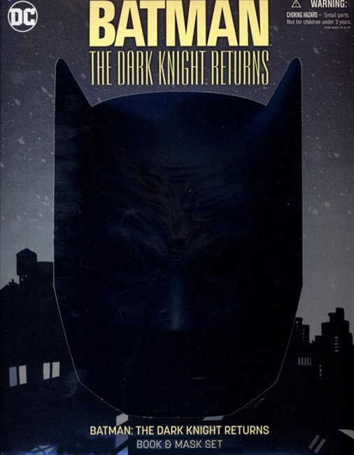Бэтмен на английском языке. Бэтмен на английском. The Dark Knight Returns Фрэнк Миллер книга. Batman на английском книга. Надпись Бэтмен на английском.