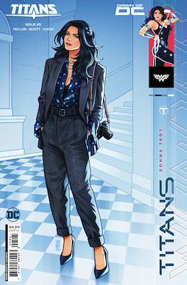 Titans Vol. 4 / New Titans Vol. 2 (2023-Variant Covers) #5