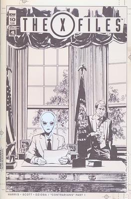 The X-Files (2016-2017 Variant Cover) #10