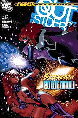 Outsiders Vol. 3 (2003-2007) #32