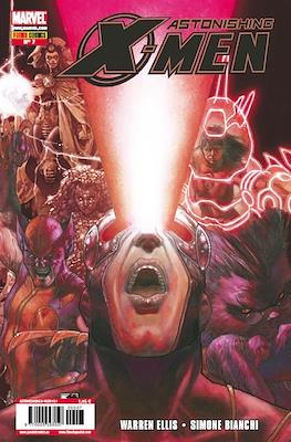 Astonishing X-Men Vol. 3 (2010-2014) (Grapa) #7