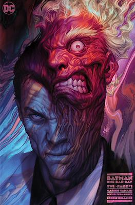 Batman: One Bad Day - Two-Face (2022-Variant Covers) #1.2