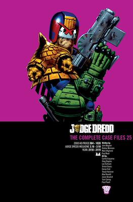 Judge Dredd: The Complete Case Files #25