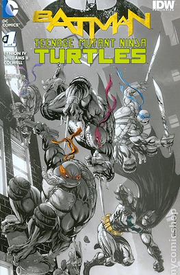 Batman / Teenage Mutant Ninja Turtles (Variant Cover) #1.7