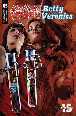 Red Sonja & Vampirella meet Betty & Veronica (Variant Cover) #5.3