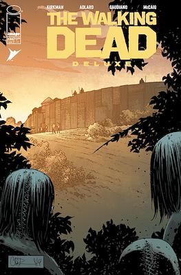 The Walking Dead Deluxe (Variant Cover) #136