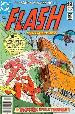 Flash Comics (1939-1949) / The Flash Vol. 1 (1959-1985; 2020-2023) (Comic Book 32 pp) #285