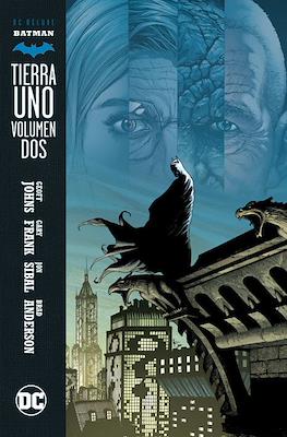 Batman: Tierra Uno - DC Comics Deluxe #2