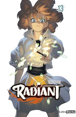 Radiant (Rústica con sobrecubierta) #13