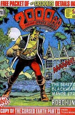 2000 AD #261
