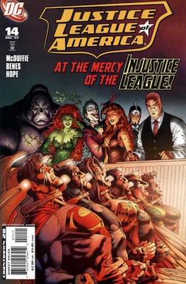 Justice League of America Vol. 2 (2006-2011) #14