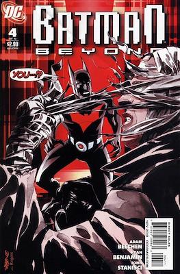 Batman Beyond Vol. 3 (2010-2011) #4