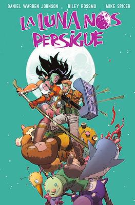 La Luna nos persigue (Rústica 144 pp) #2