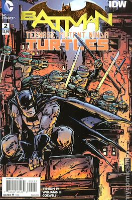Batman / Teenage Mutant Ninja Turtles (Variant Cover) #2