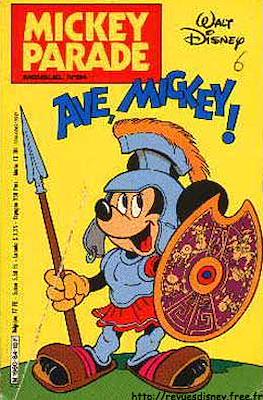 Mickey Parade Géant #84