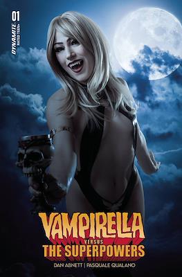 Vampirella versus the Superpowers (Variant Cover) #1.04