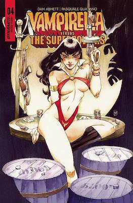 Vampirella versus the Superpowers (Variant Cover) #4