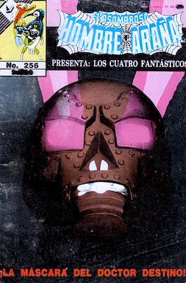El Asombroso Hombre Araña presenta (Grapa) #256