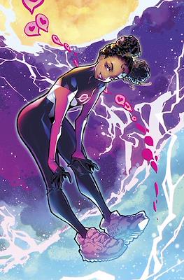 Radiant Black (Variant Cover) #35.1