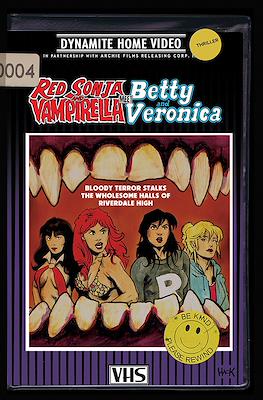 Red Sonja & Vampirella meet Betty & Veronica (Variant Cover) #4