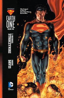 Superman Earth One #2