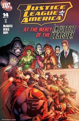 Justice League of America Vol. 2 (2006-2011) #14