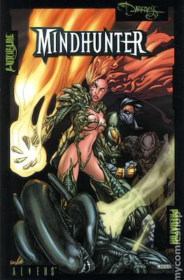 Mindhunter: Witchblade / Aliens / Darkness / Predator (2000-2001)