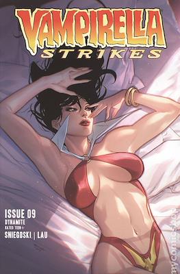 Vampirella Strikes Vol. 2 (Variant Cover) #9