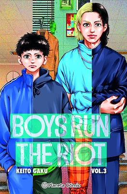 Boys Run the Riot (Rústica con sobrecubierta) #3