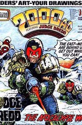 2000 AD #256