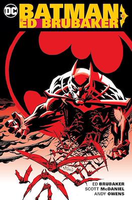 Batman by Ed Brubaker (Softcover 144-288 pp) #2