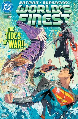 Batman / Superman: World's Finest (2022-) (Comic Book 32-40 pp) #37