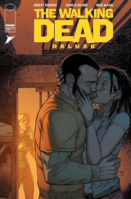 The Walking Dead Deluxe (Variant Cover) #22