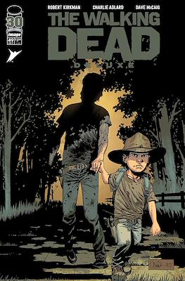 The Walking Dead Deluxe (Variant Cover) #49