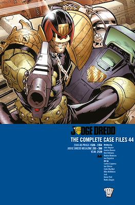 Judge Dredd: The Complete Case Files #44