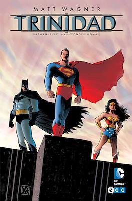 Batman / Superman / Wonder Woman: Trinidad